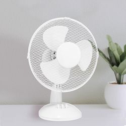 Stolní ventilátor 22cm